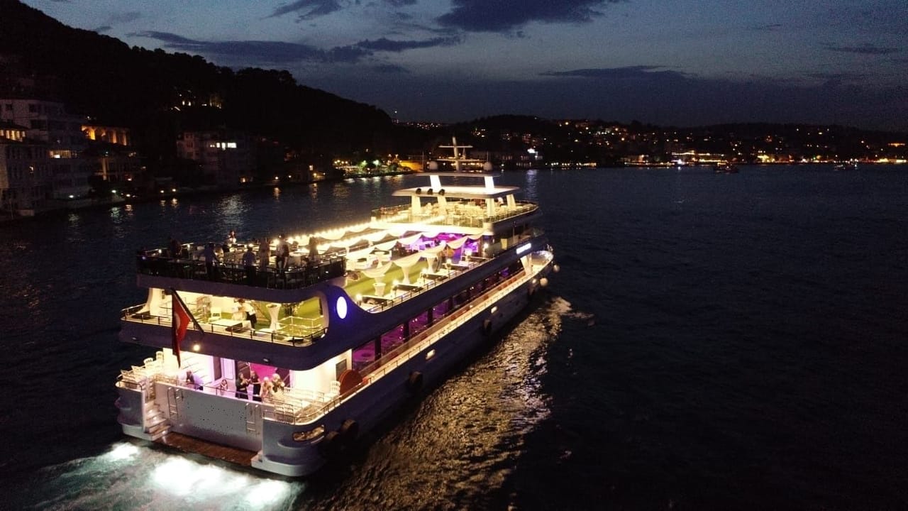 Teknede Etkinlik Planlamak: İstanbul’da Fark Yaratan Rehber