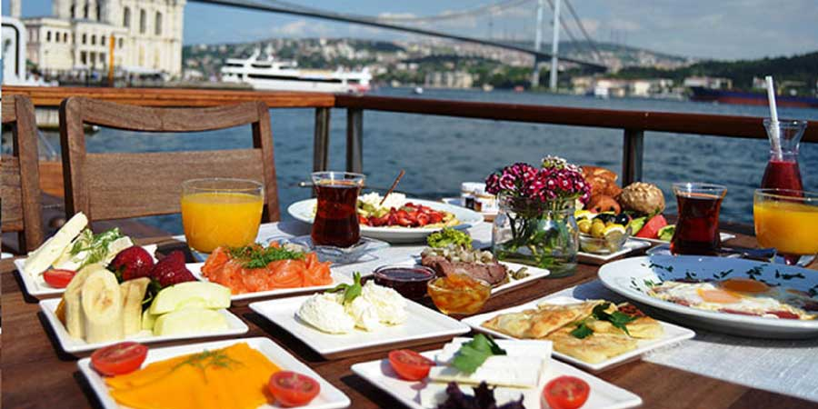 Boğaz’da Brunch Organizasyonu